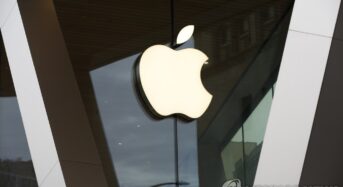 애플,디스플레이도 자체조달…삼성·LG 의존 축소