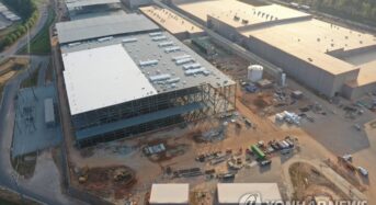 SK이노베이션, 상반기 1조원 흑자…LG에 줄 보상금 벌었다