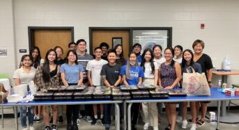 “아시아계 학생들이 자랑스럽습니다”