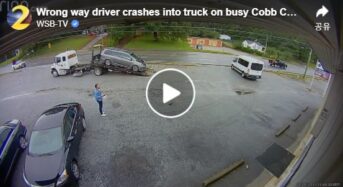 [영상] 대낮에 마약 취해 역주행 충돌 일으켜