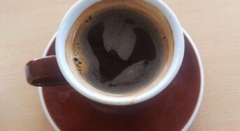 커피에 설탕 대신 OO 넣는 트렌드 확산