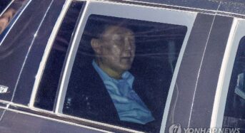 [종합] 비상계엄 47일만에 윤대통령 현직 첫 구속