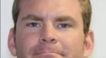 트럼프호텔 앞 사이버트럭 폭파범 “미국 병들었다”