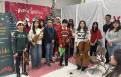 [포토뉴스] 아씨마켓 울려퍼진 “메리 크리스마스”