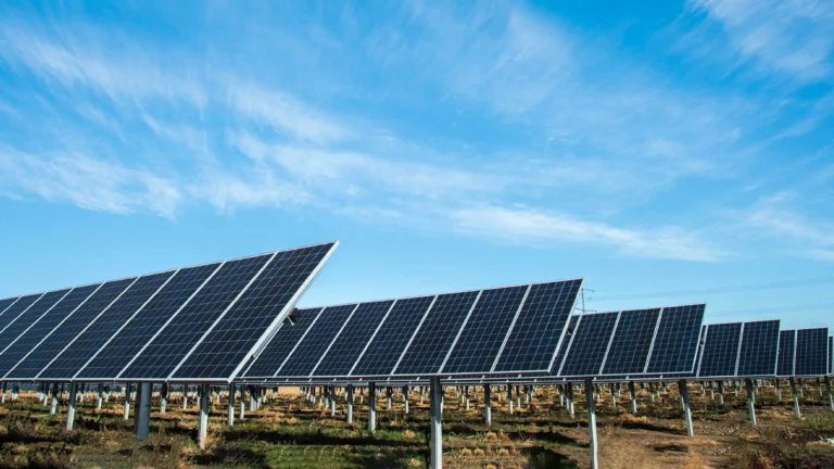 hanwha-qcells-solar-panels